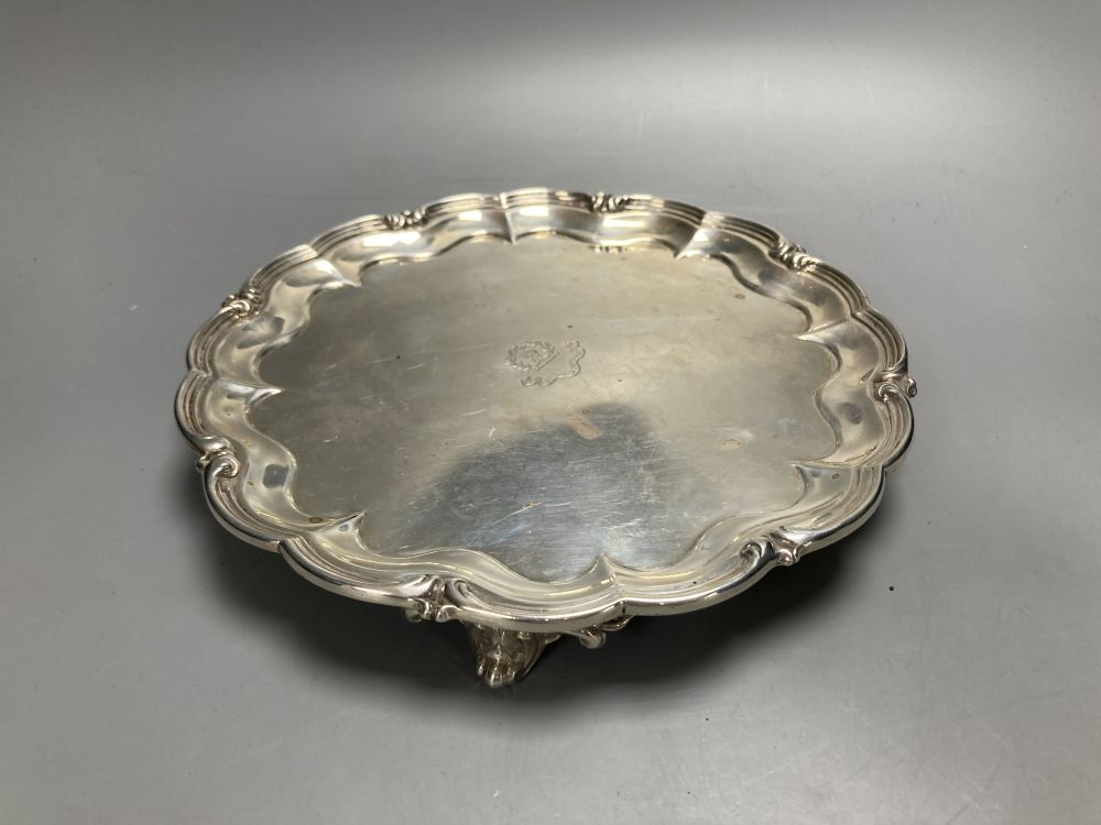 An early Victorian silver salver by The Barnards, London, 1838, 24.7cm, 17oz.